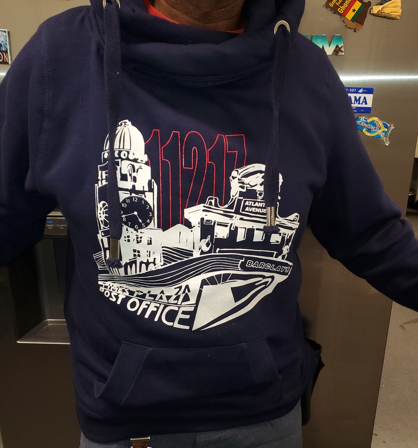 Cross neck hood